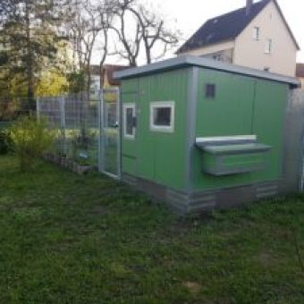 Huehnerstall TRES mit angeschlossenem Gehege
